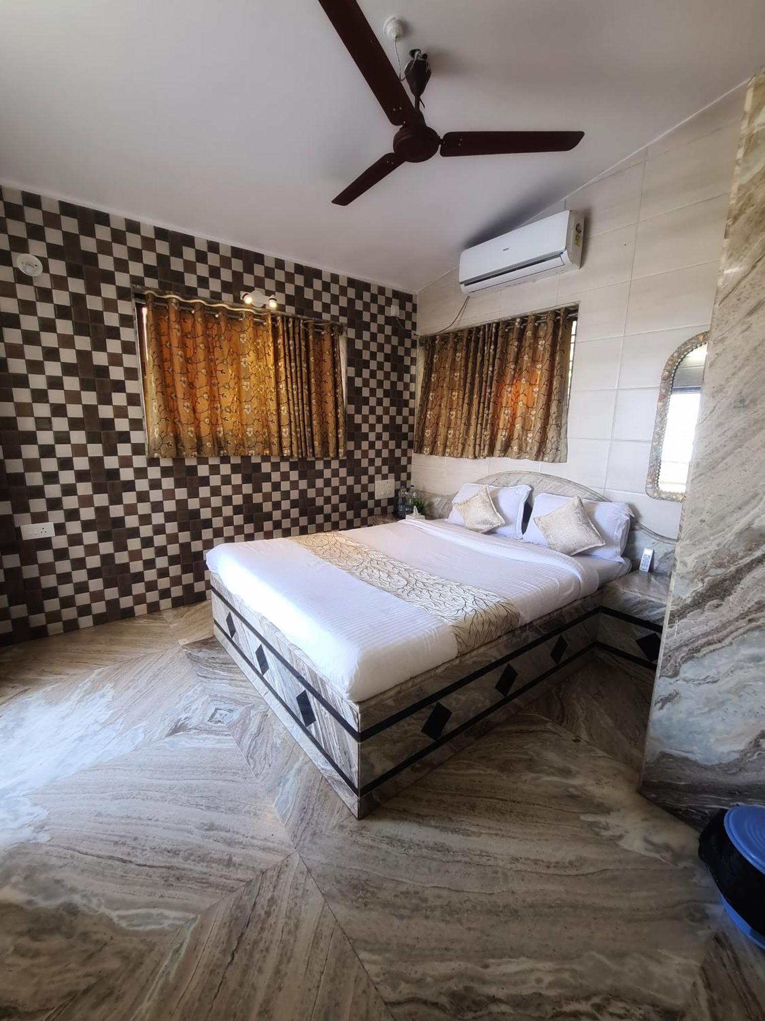 Margo Villa Mahabaleshwar Ngoại thất bức ảnh